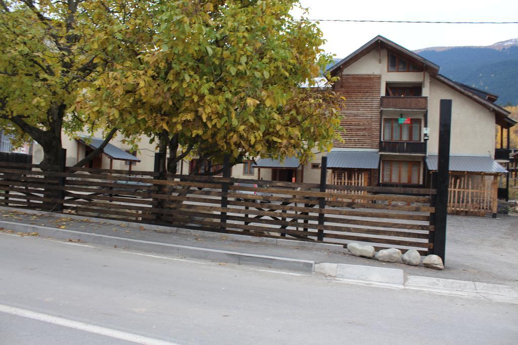 Salome Guest House Mestia Exteriér fotografie